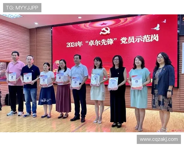 周敏回顾乒乓球辉煌历程与心路历程的深度专访 周敏回顾乒乓球辉煌历程与心路历程的深度专访